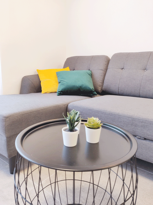 פיצול דירת Airbnb | מדירה מוזנחת בנתניה ל 2 דירות יוקרתיות