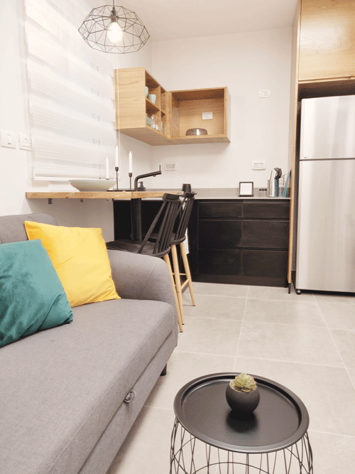 פיצול דירת Airbnb - "יד חופשית”  בעיצוב דירה מפוצלת בנתניה  | צילום: עדי בן-דוד 